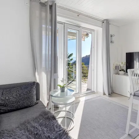 Casa Samara - Maggiore Estate By Ginin Holiday home